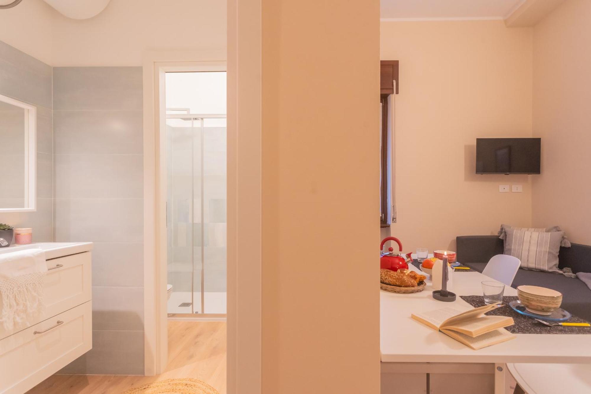 Appartement Simar Nearby S G Train Station By Rent