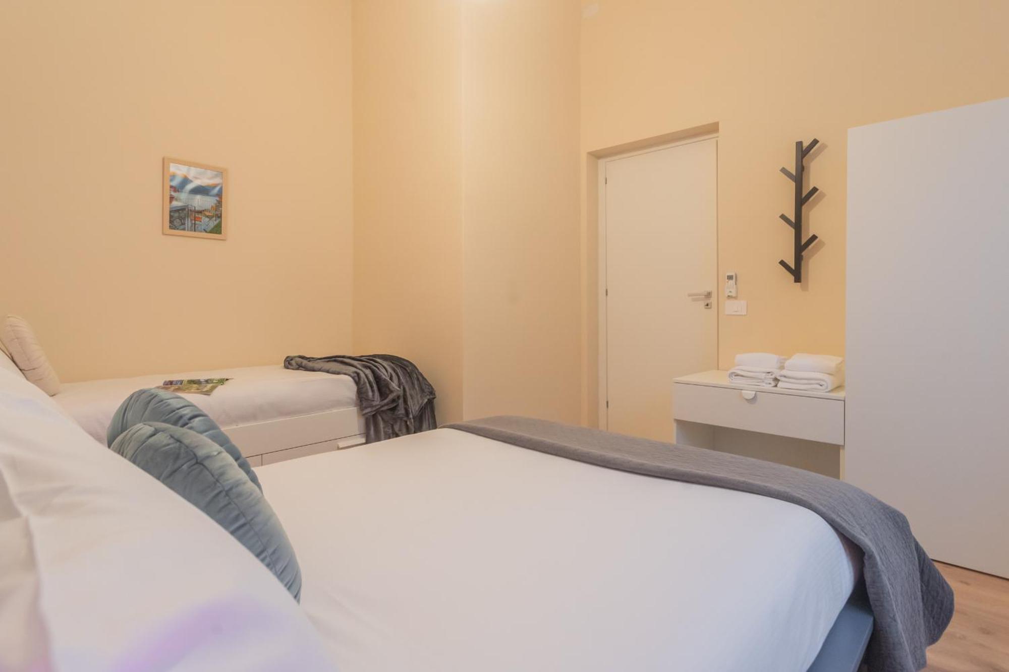 Simar Nearby S G Train Station By Rent Appartement